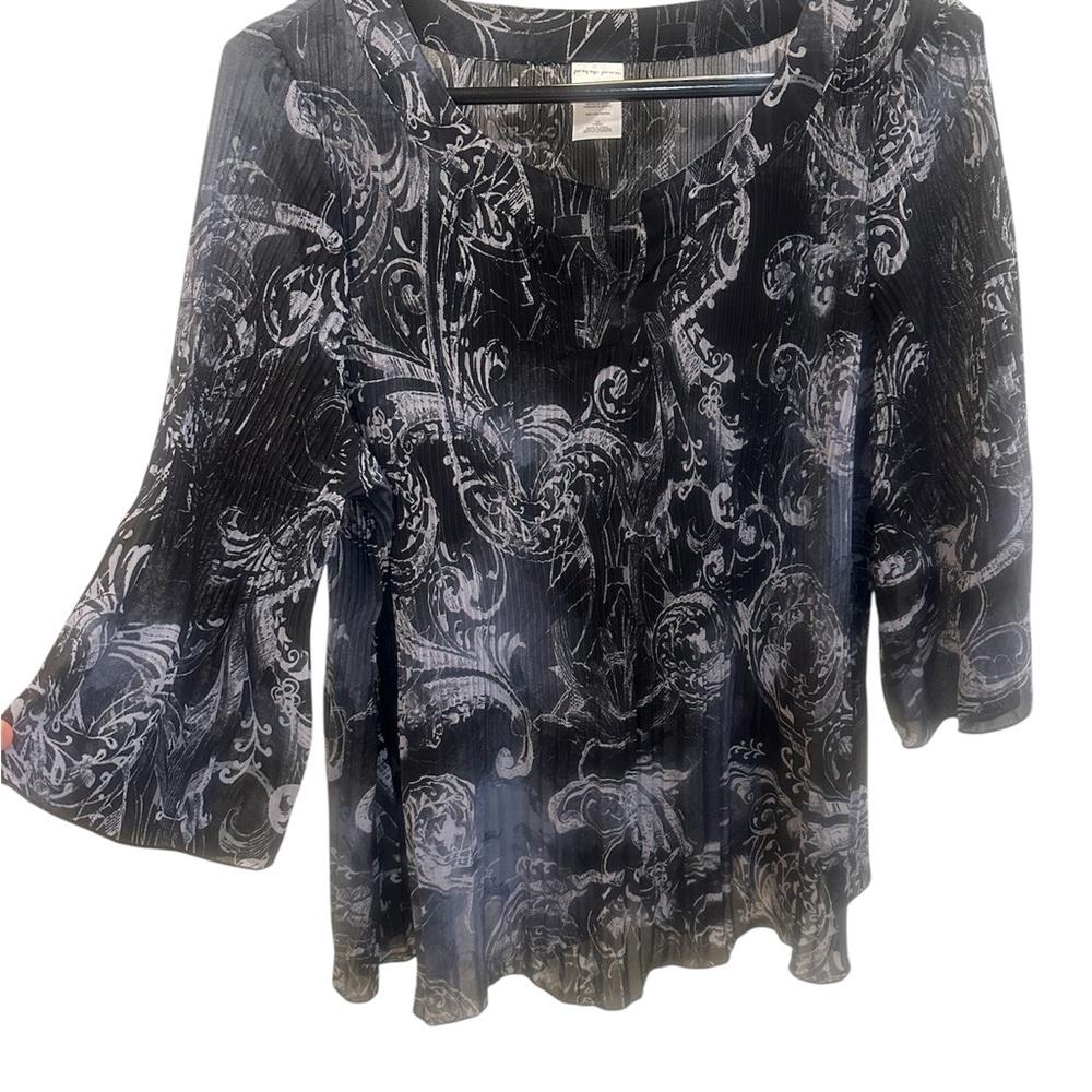 Just My Size Pleated Paisley Grey/Black Split-Neck Tunic Bell Sleeves SZ 1X/16W - Picture 3 of 10